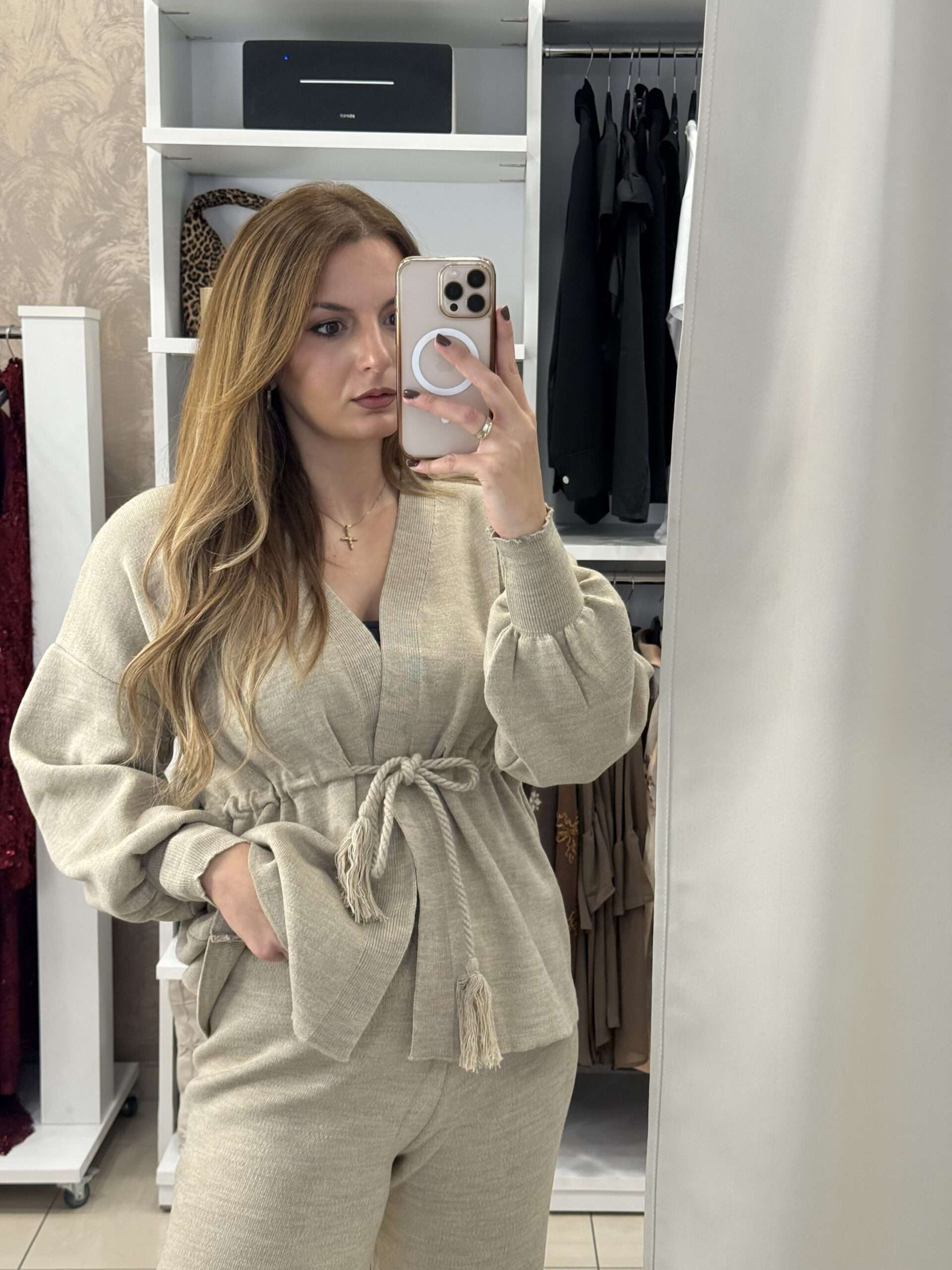 L'Ensemble Qualité qui Transcende et Transforme Votre Quotidien.