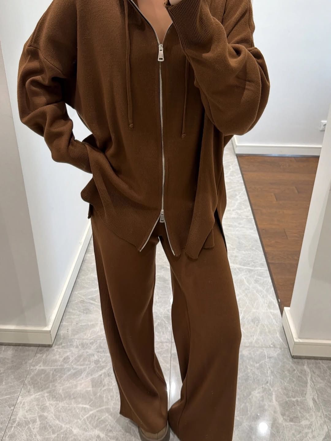 Ensemble Capuchon : Votre Cocon de Douceur Premium