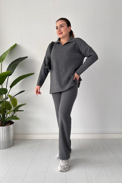 Tricot Col Polo et Pantalon : L'Ensemble Chic en Tricot Premium